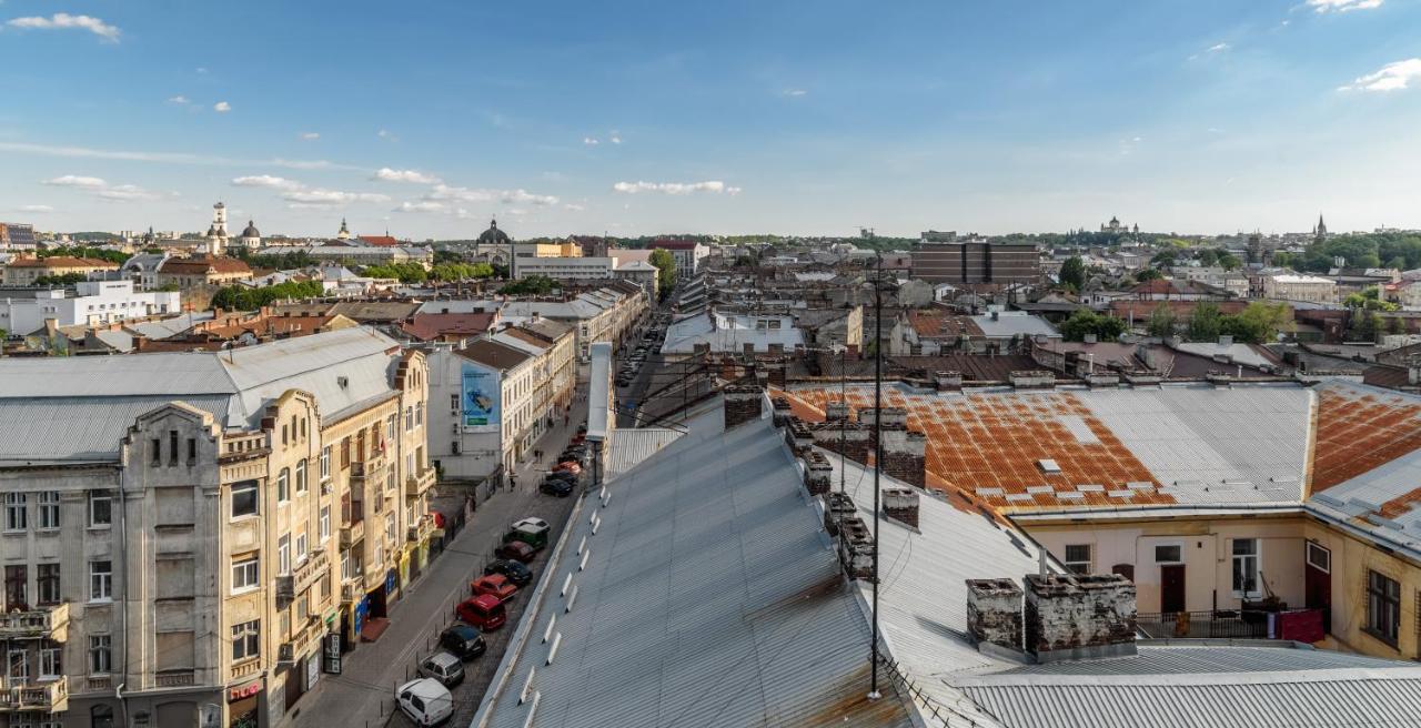 City Aparts Forum Львов Экстерьер фото